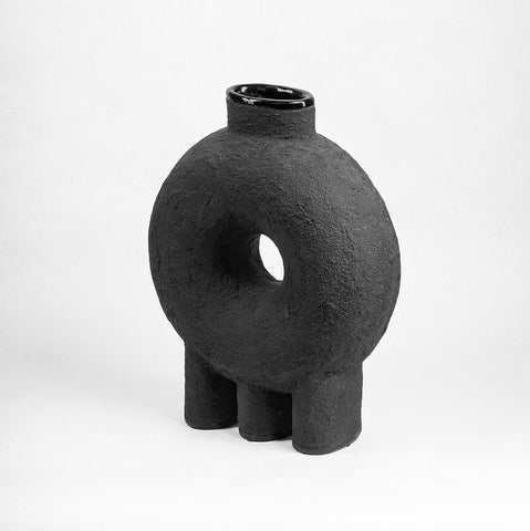 KUMANEC three-legged vase